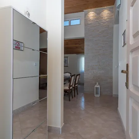 By The Sea Rastici, Ciovo - 5233 Апартаменты